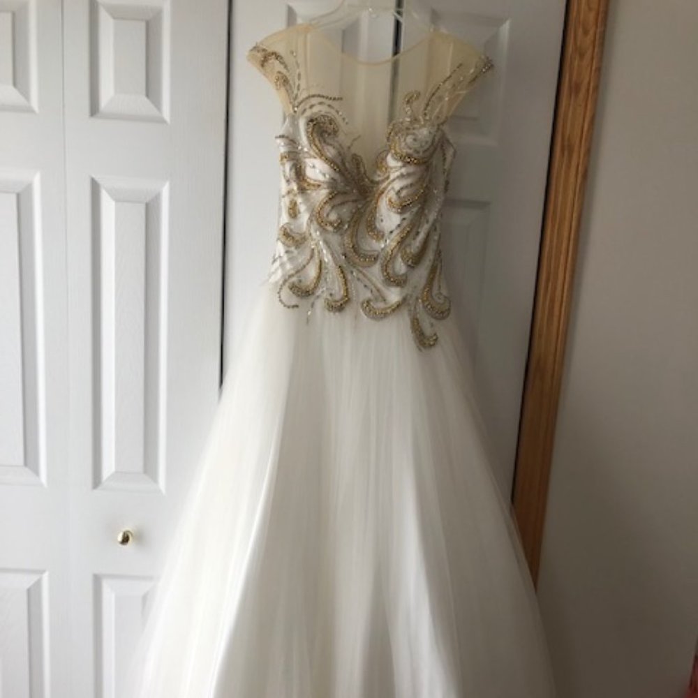MacDuggal Ball Gown, White, Sz 2